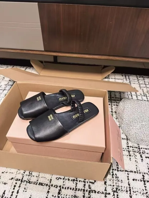 Шлепанцы Женские Miu Miu 31092