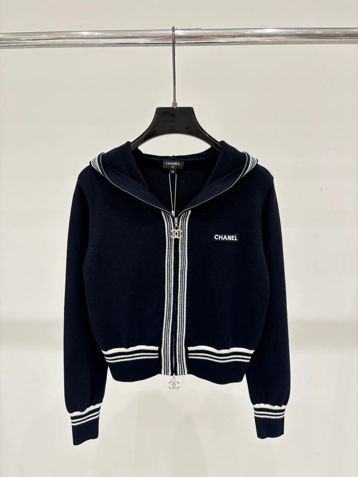Джемперы И Свитеры Женские Chanel 17932553