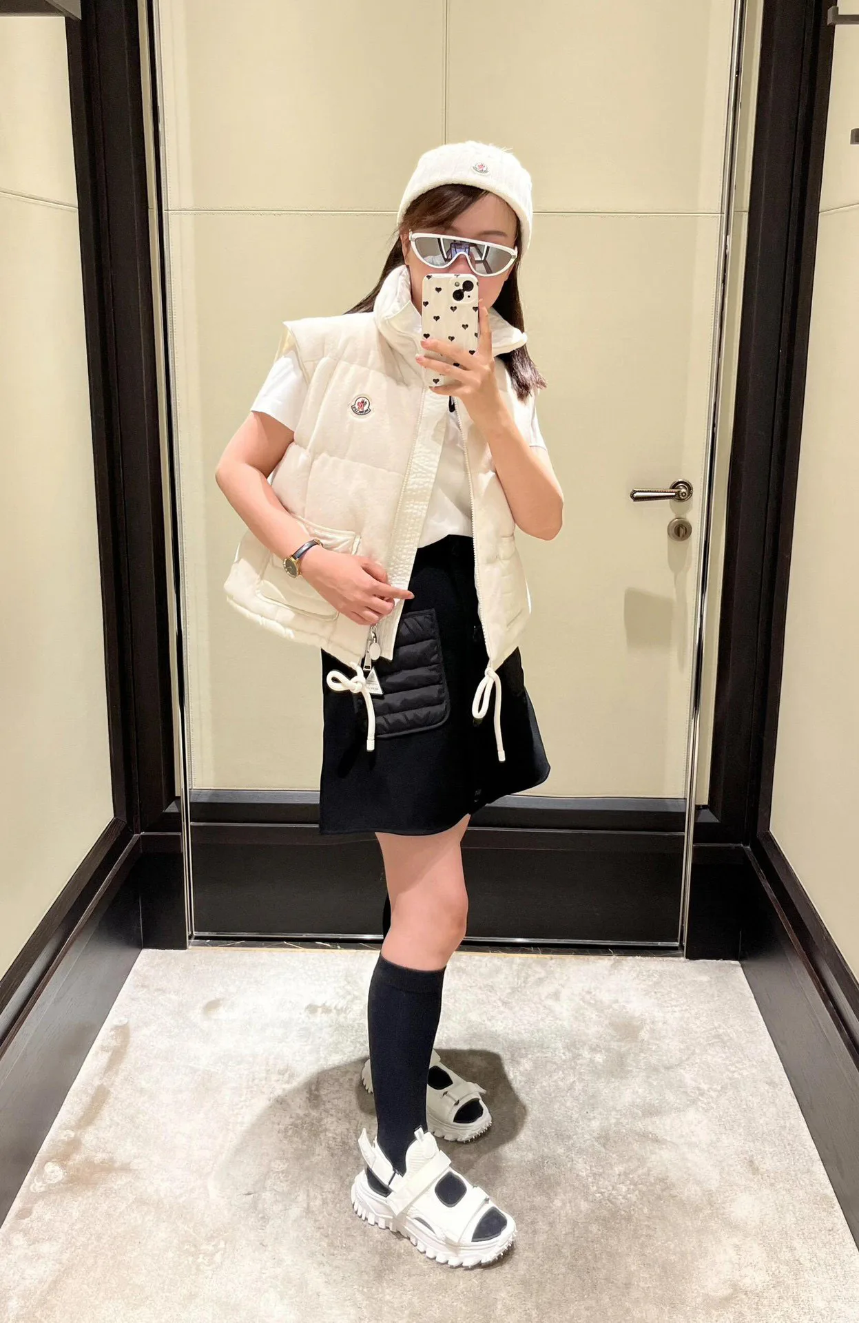 Жилеты Женские Moncler 3834647