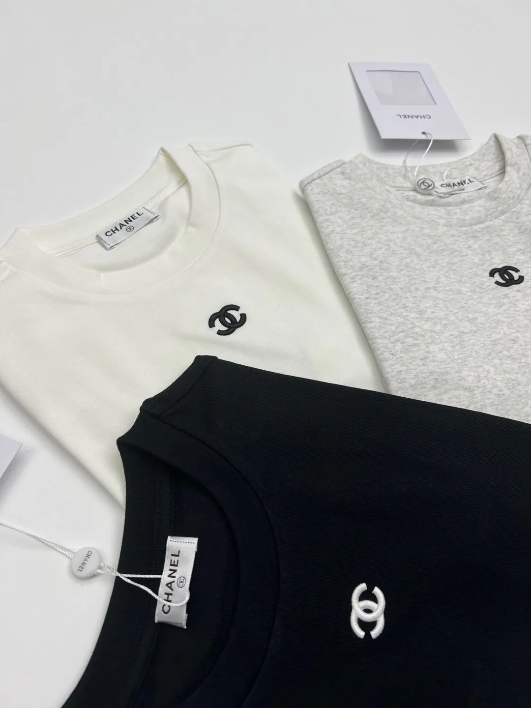 Футболки Женские Chanel 19081059
