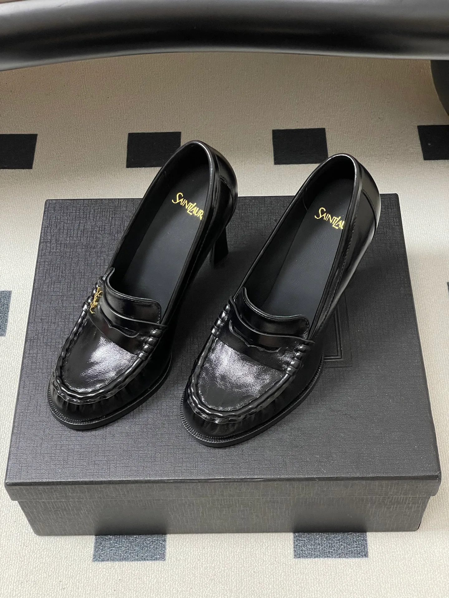 Лоферы И Мокасины Женские Saint Laurent 725642