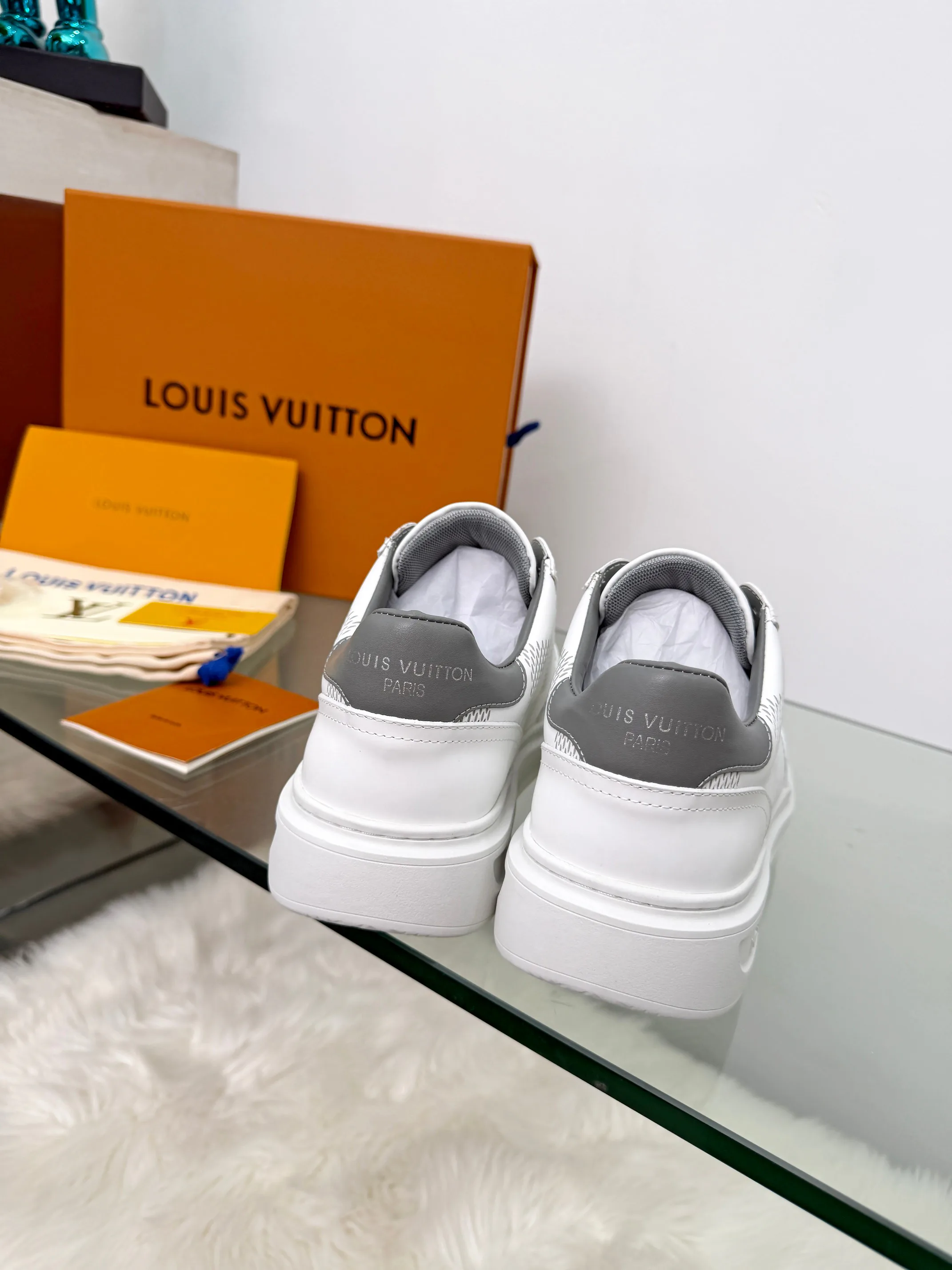 Кроссовки Мужские Louis Vuitton 19783728