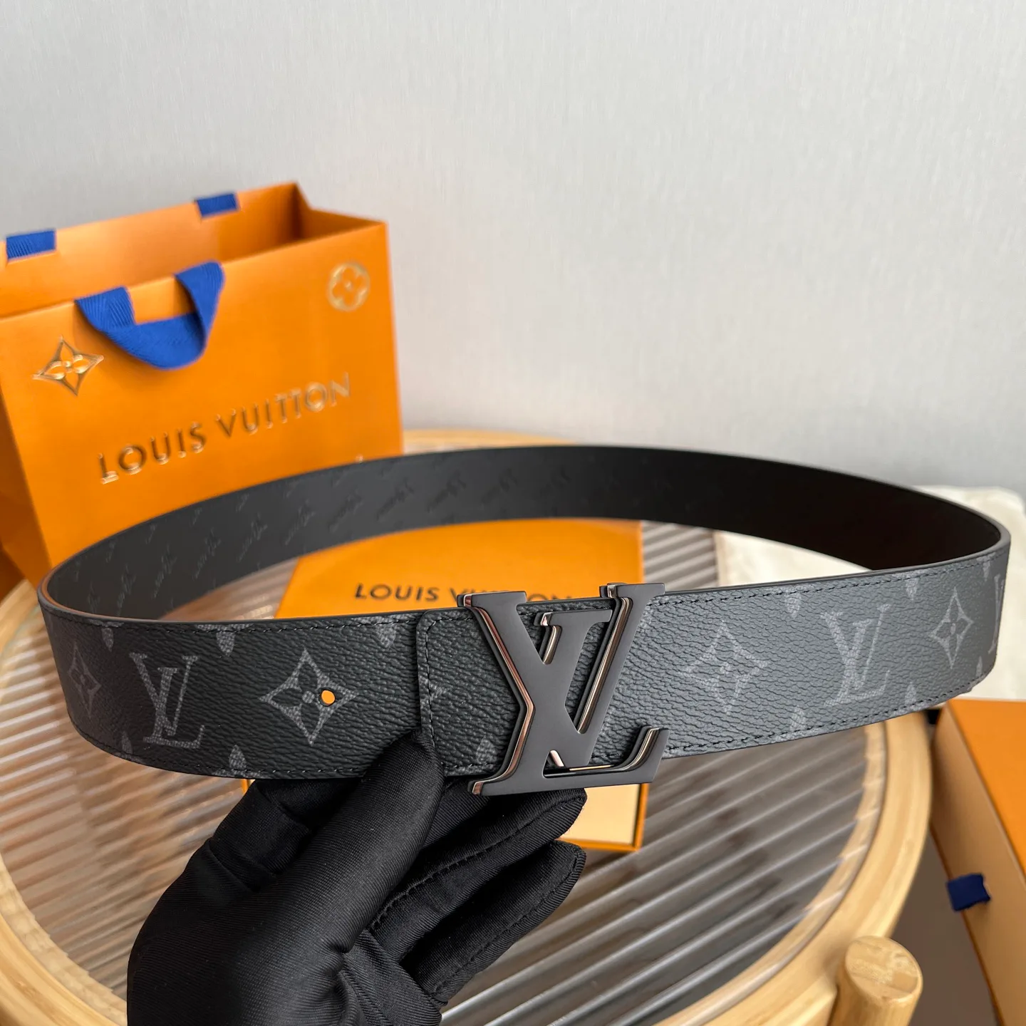 Ремни Louis Vuitton 10399066