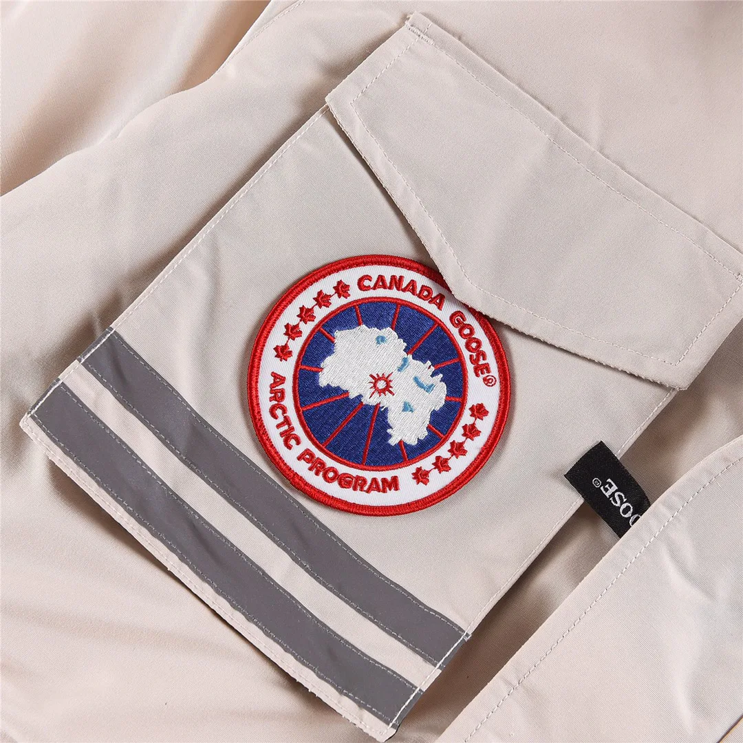 Куртки И Пуховики Женские Canada Goose 4963561