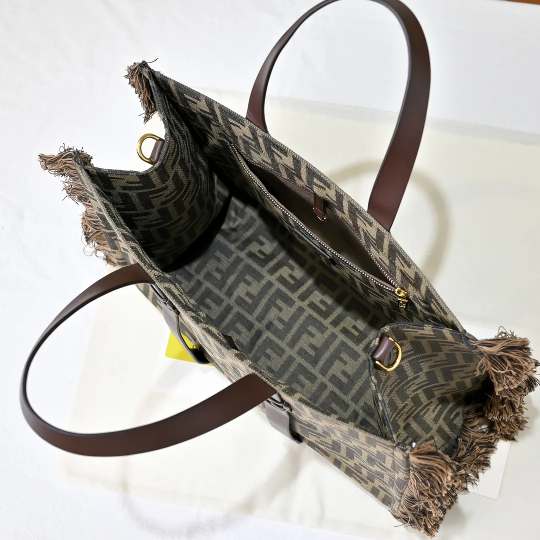 Сумки На Ремне Женские Fendi 513074