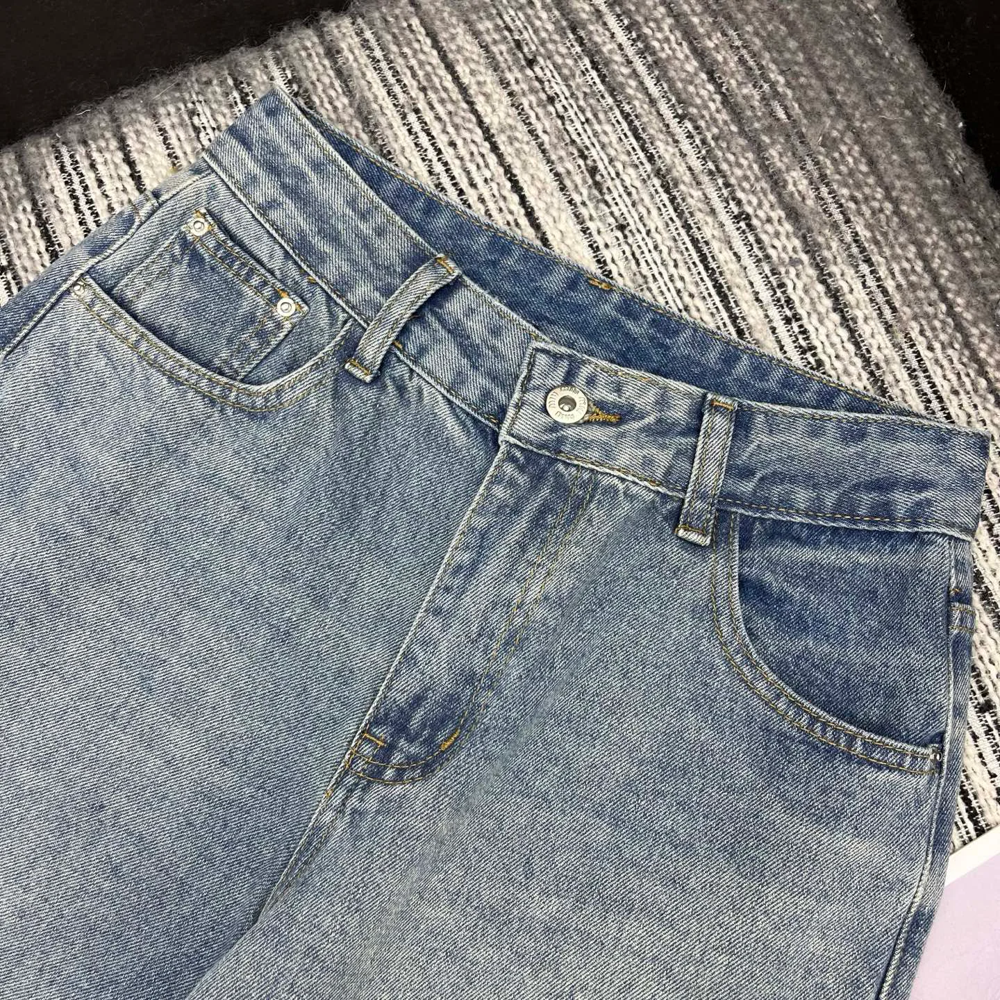 Джинсы Женские Miu Miu 11027829