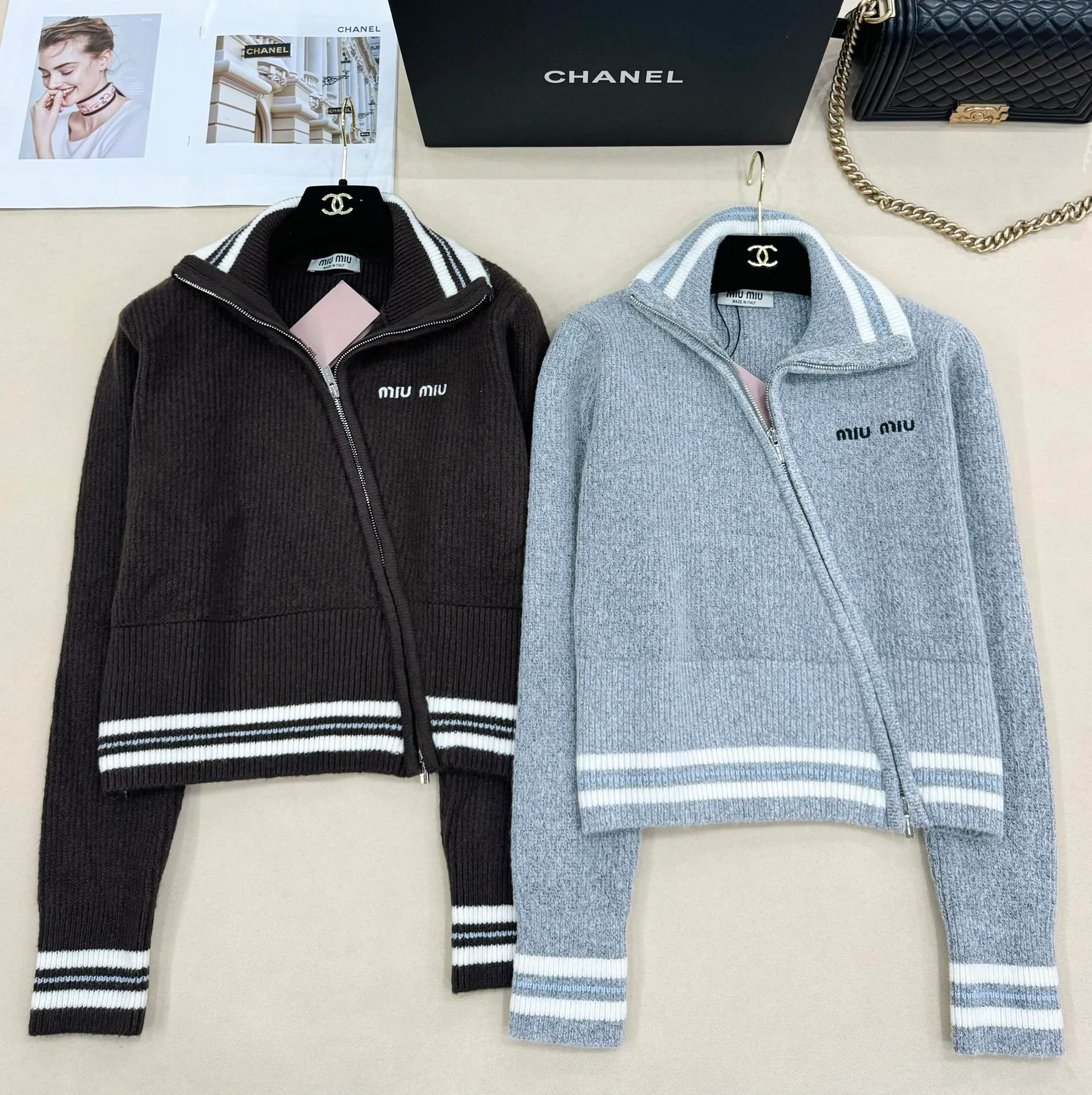 Джемперы И Свитеры Женские Miu Miu 18416992