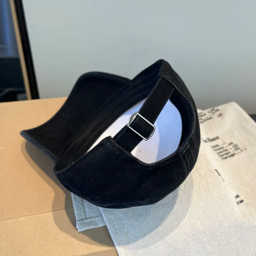 Головные Уборы Celine 11171349