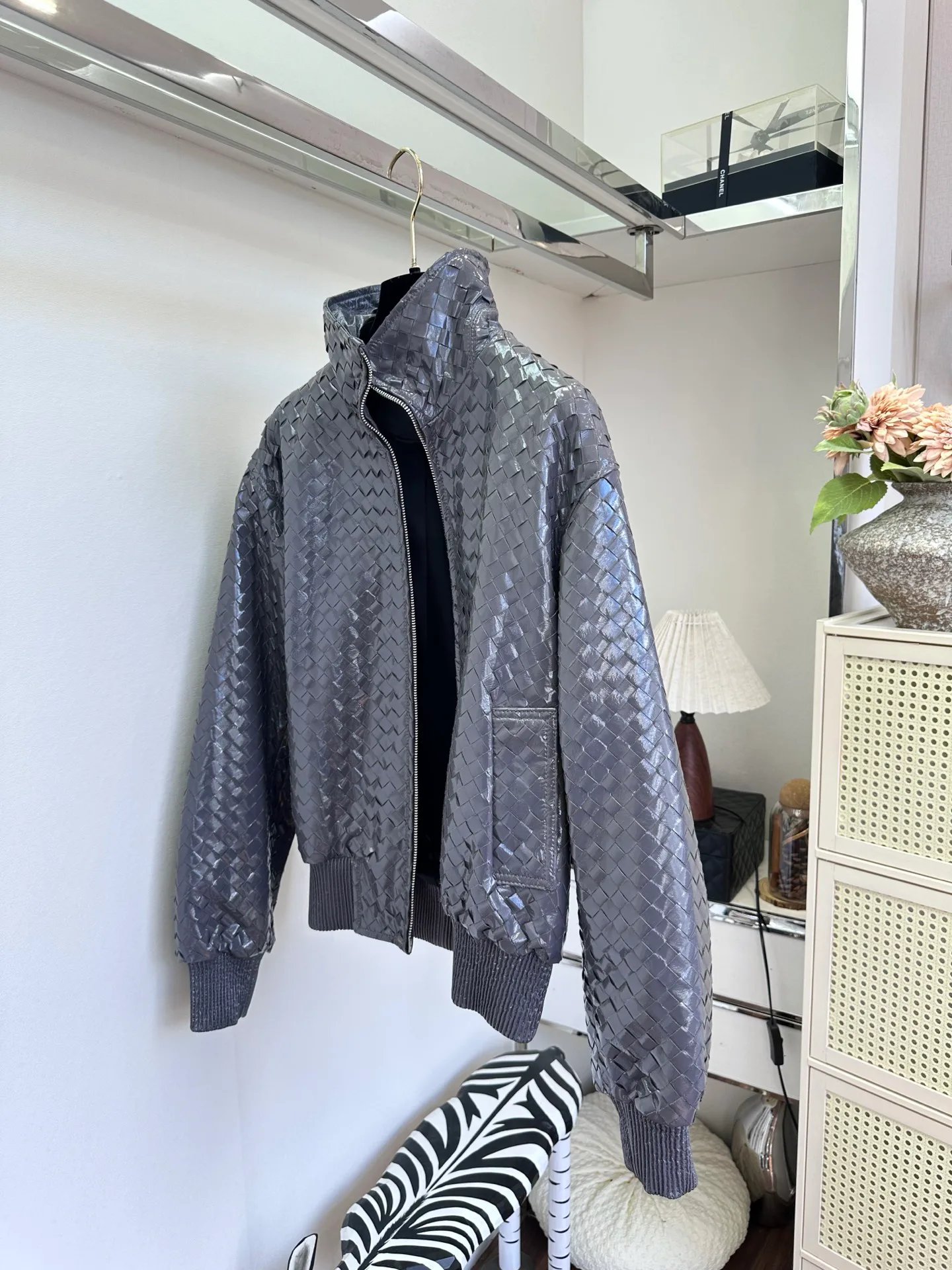 Кожаные Куртки И Дублёнки Женские Bottega Veneta 18721840