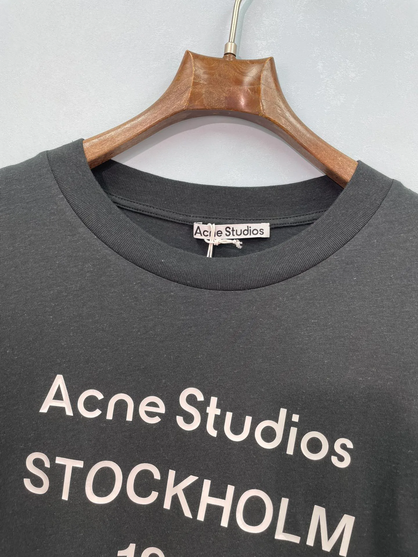 Футболки Женские Acne Studios 17784513