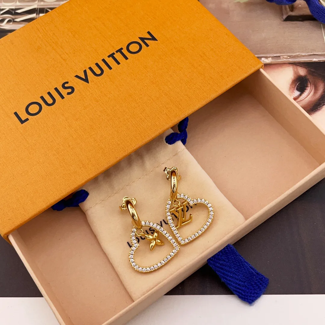 Бижутерия Louis Vuitton 114139