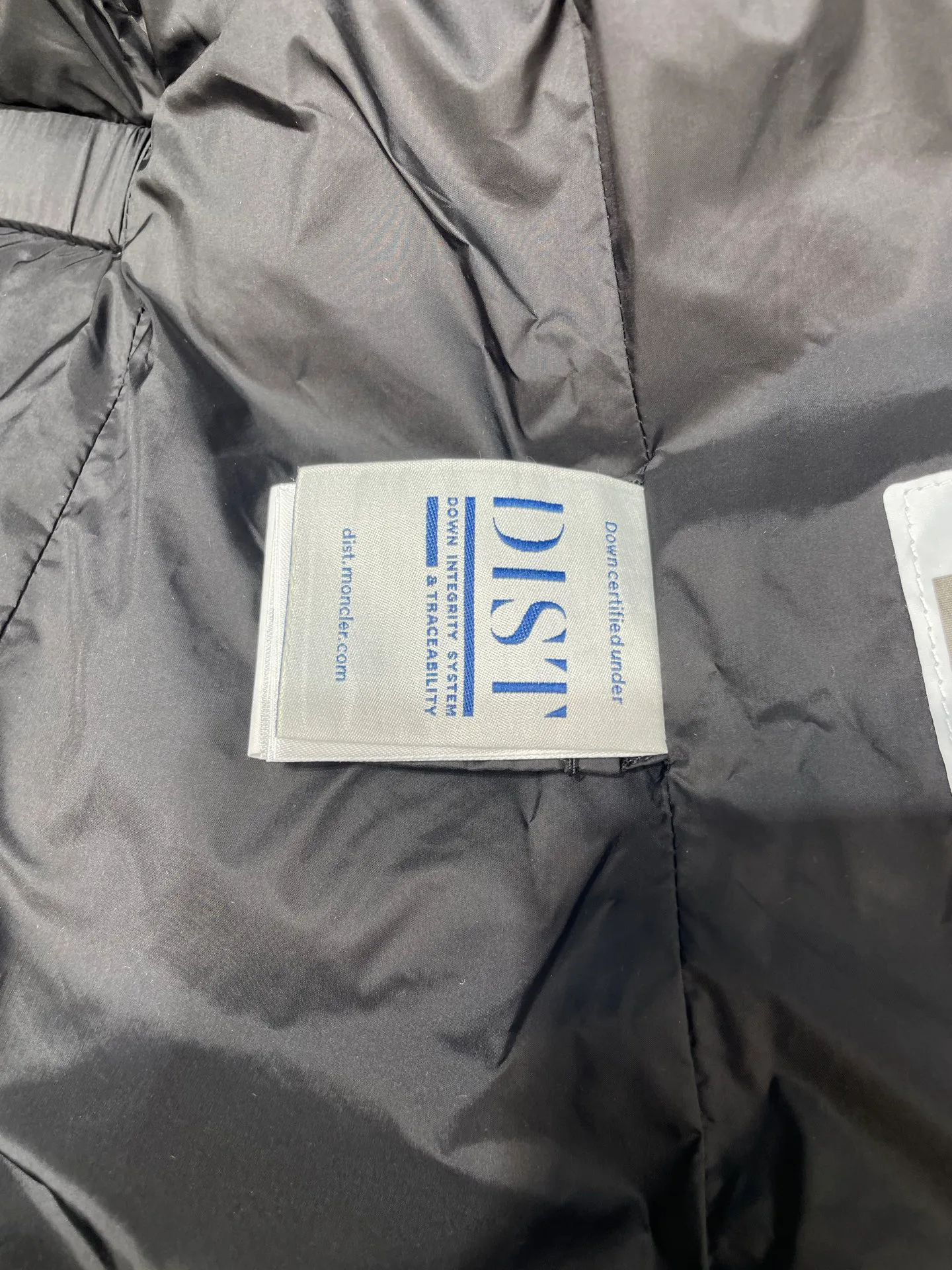 Куртки И Пуховики Женские Moncler 1041721