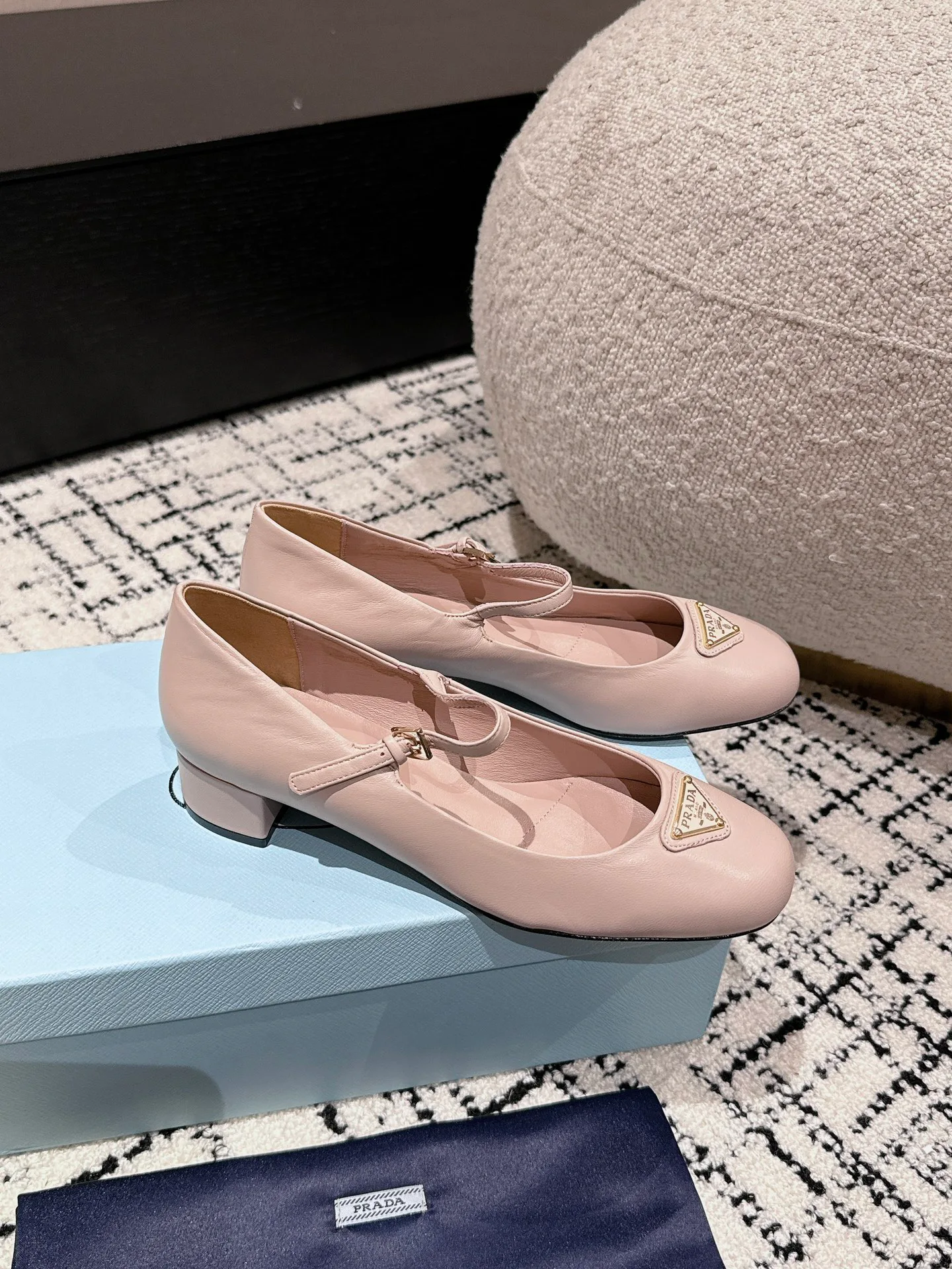 Туфли Женские Prada 8102