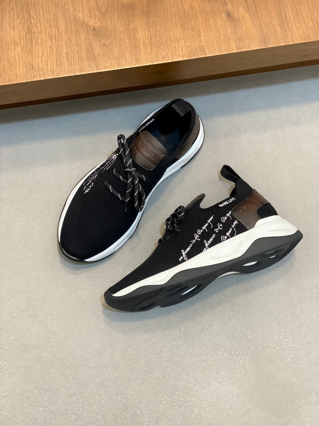 Кроссовки Мужские Berluti 289765