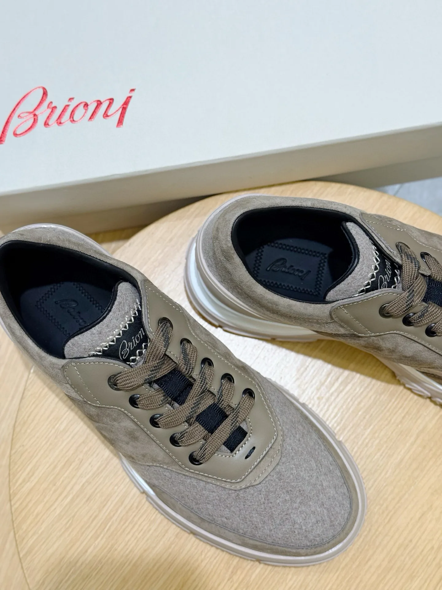 Кроссовки Мужские Brioni 19212486