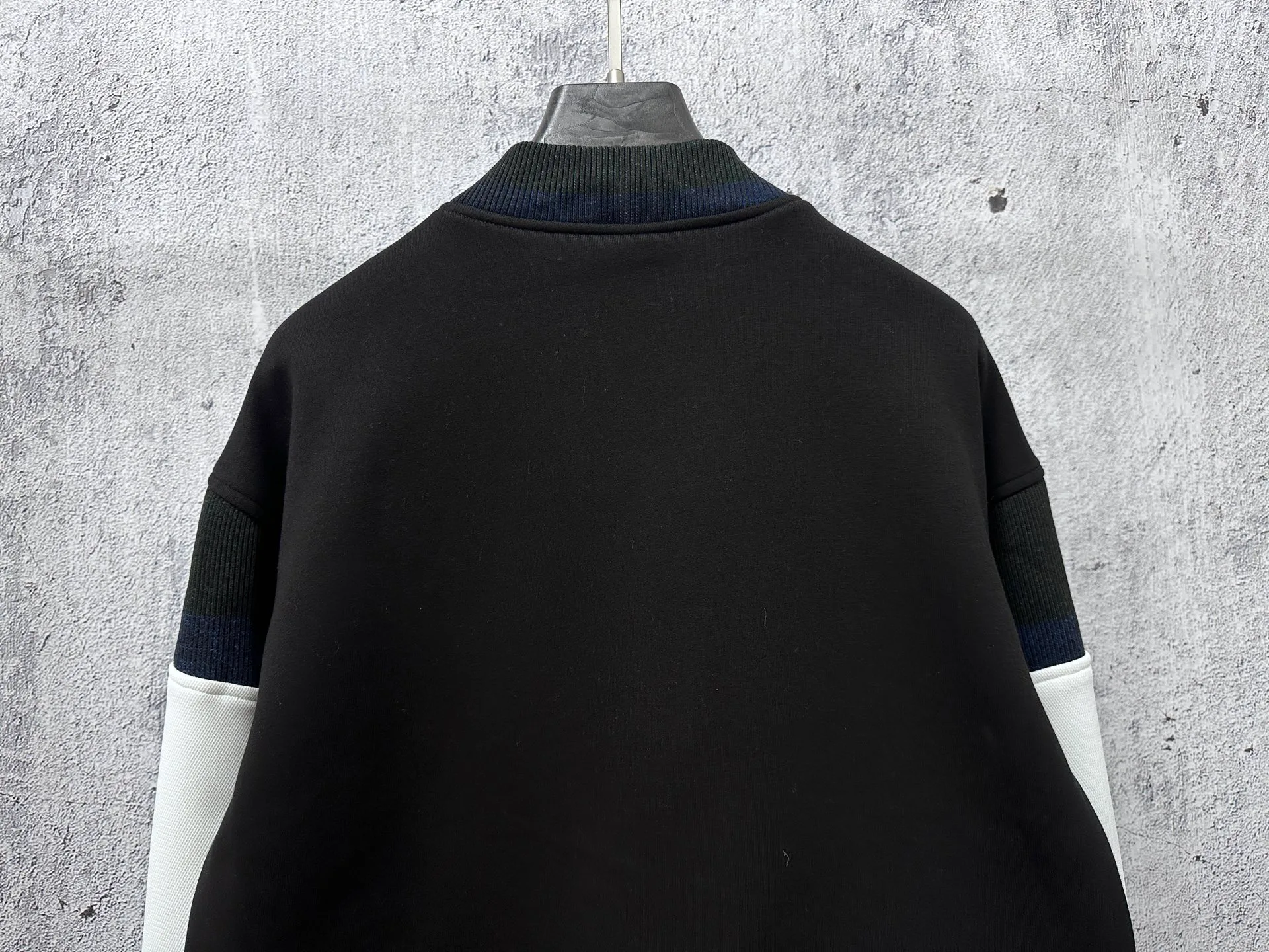 Куртки И Пуховики Женские Louis Vuitton 249382