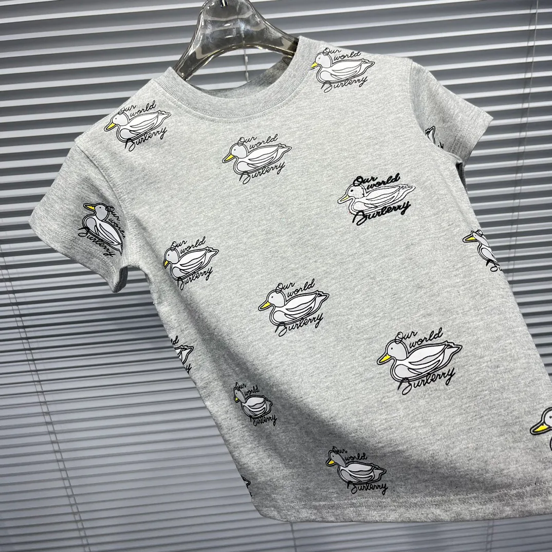 Футболки Женские Burberry 20550