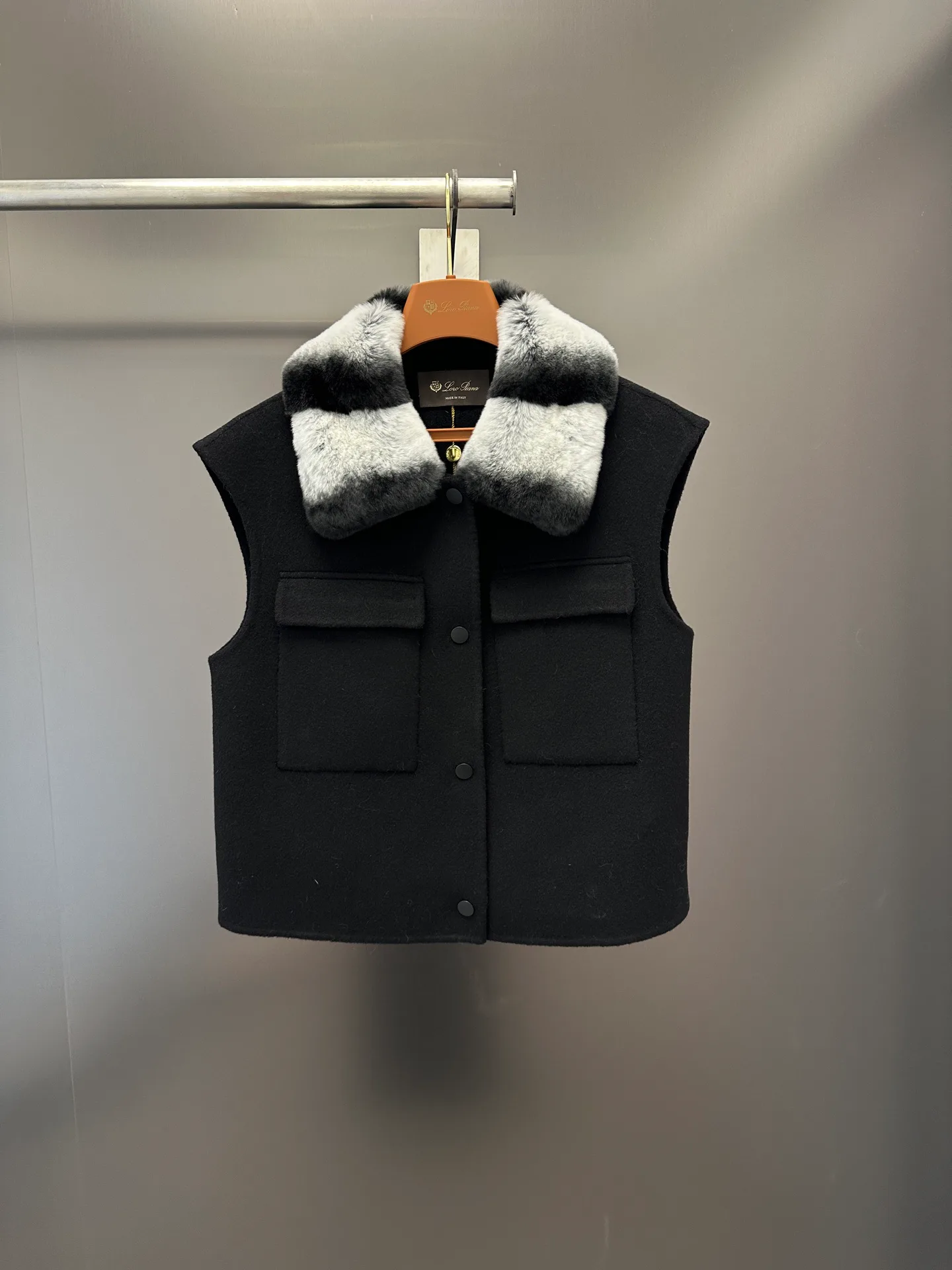 Жилеты Женские Loro Piana 18226701