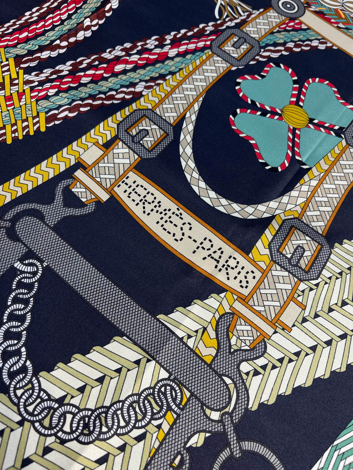 Шарфы Hermes 351322