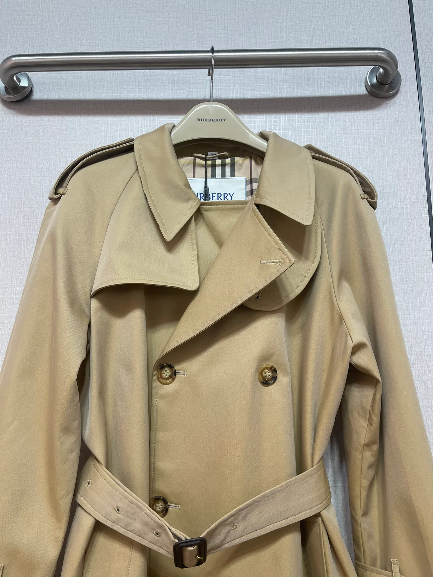 Куртки Женские Burberry Куртки Женские Burberry