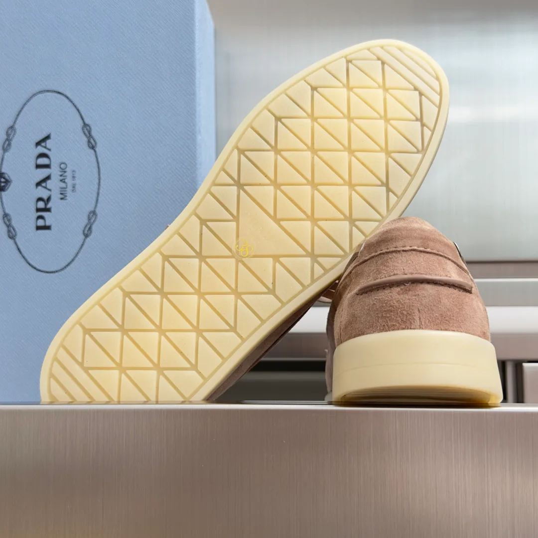Лоферы И Мокасины Женские Prada 18505179