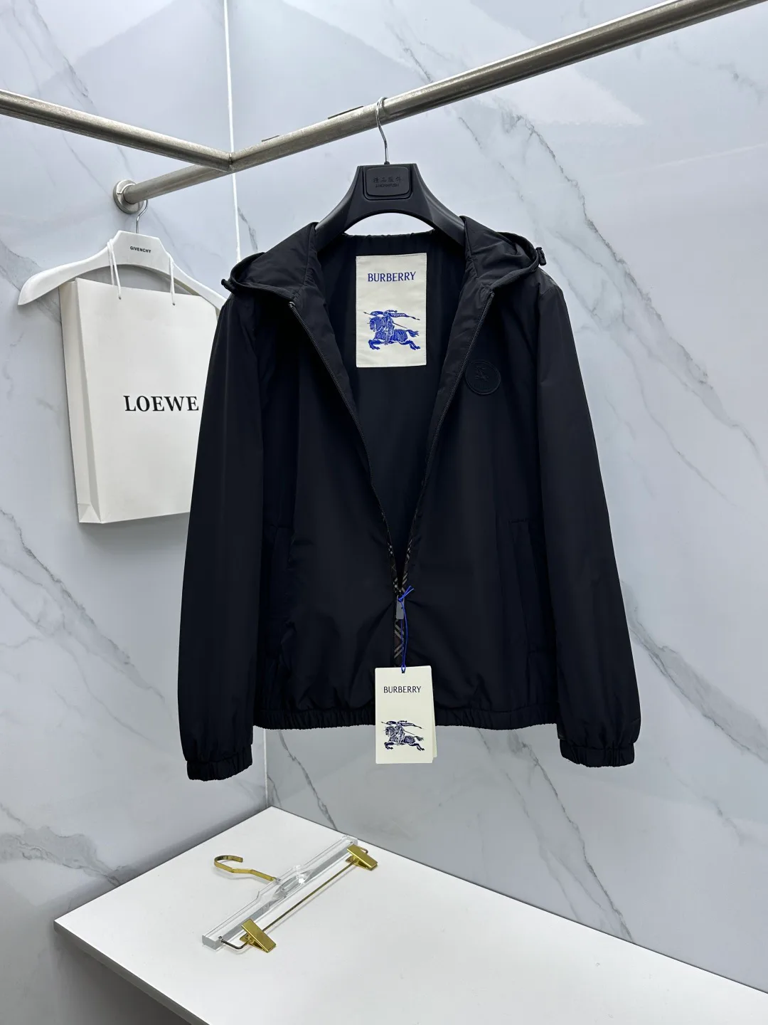 Куртки И Пуховики Мужские Burberry 18246801