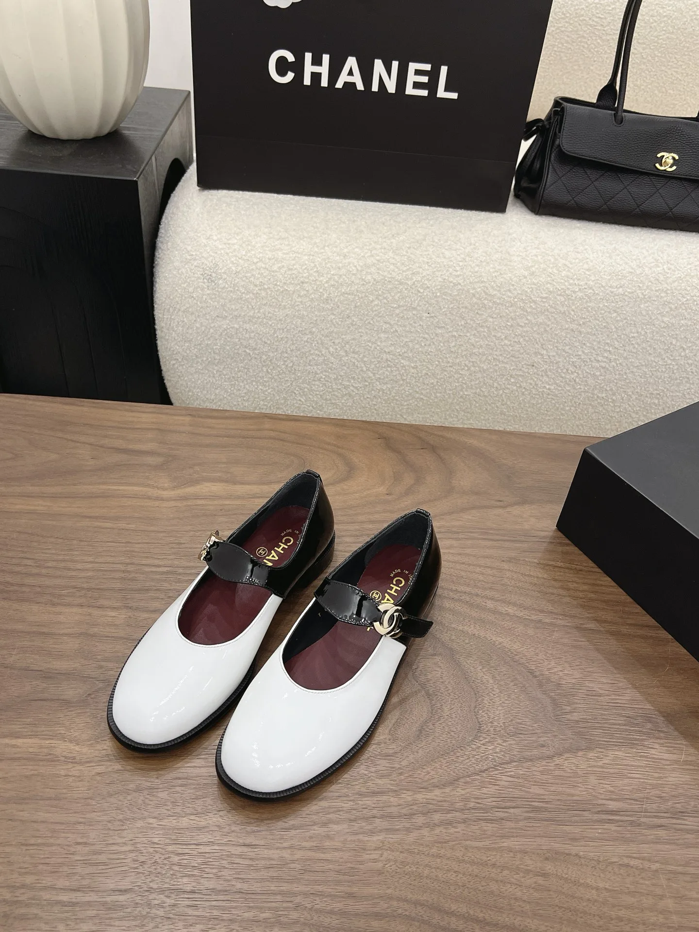 Туфли Женские Chanel 17342627