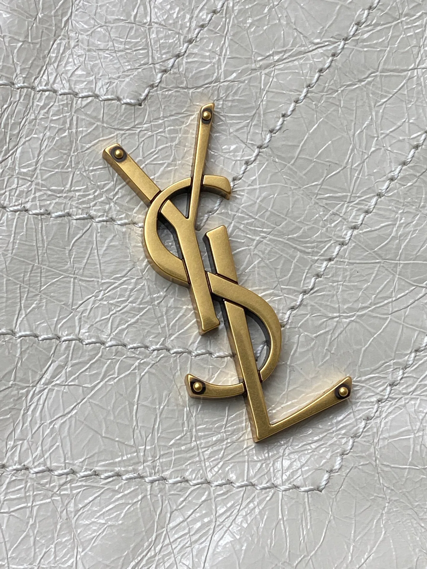 Классические Сумки Женские Saint Laurent 8988100