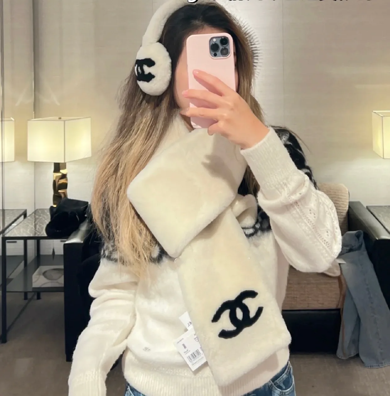 Шарфы Chanel 18347703
