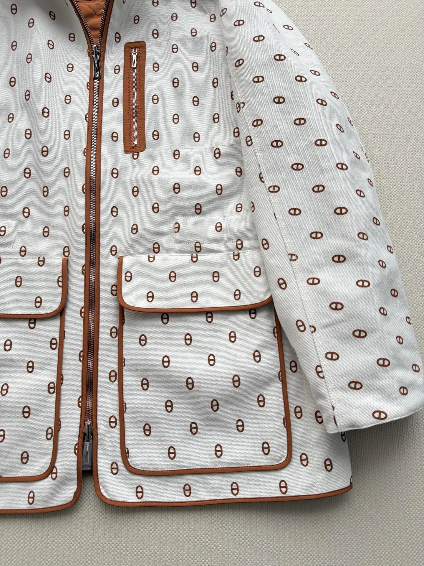 Куртки И Пуховики Женские Hermes 18769674