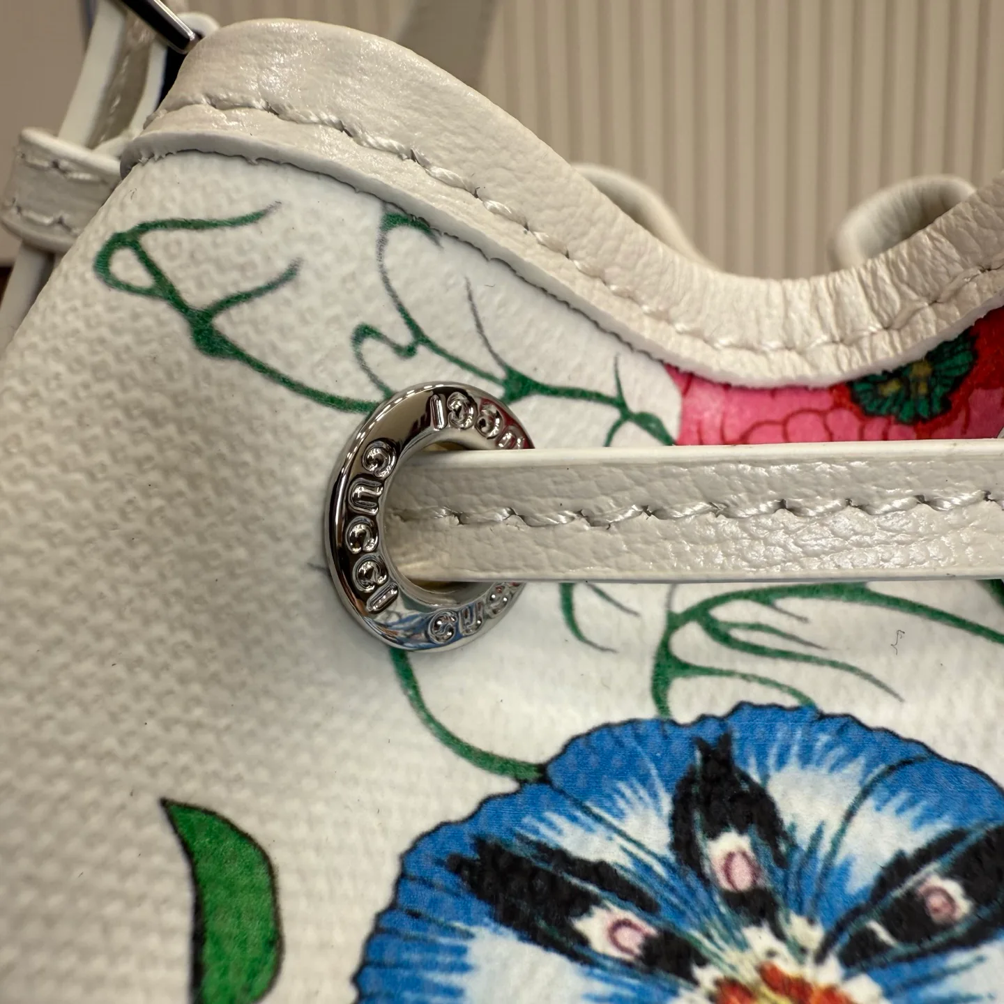 Классические Сумки Женские Gucci 18156481