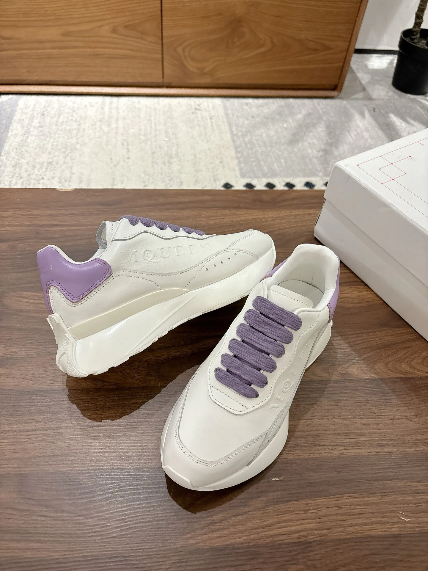 Кроссовки Женские Alexander Mcqueen 228723