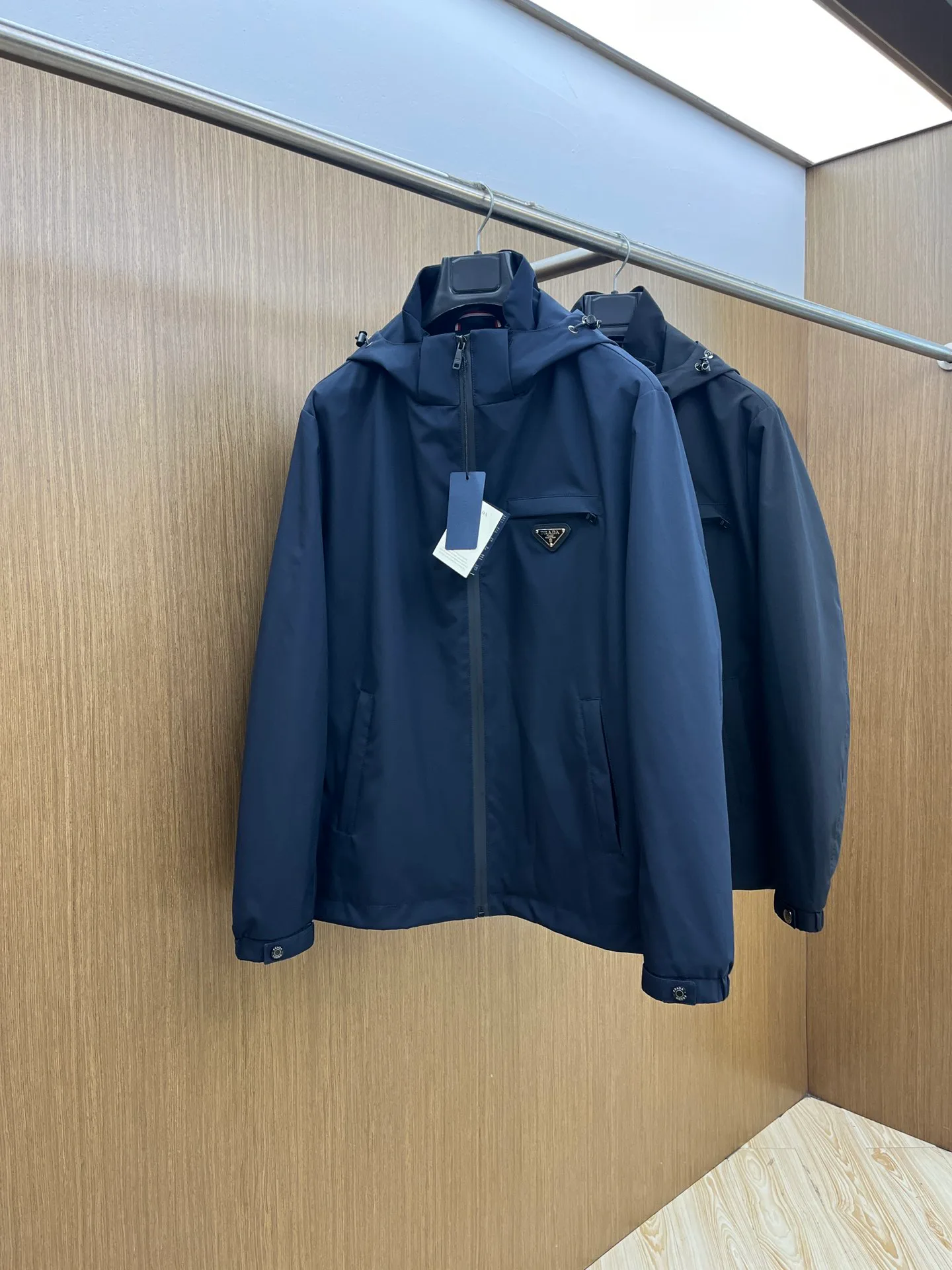 Куртки И Пуховики Мужские Prada 17410551