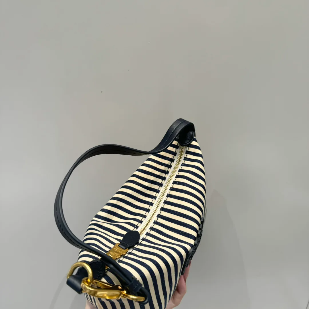 Сумки На Ремне Женские Miu Miu 76004