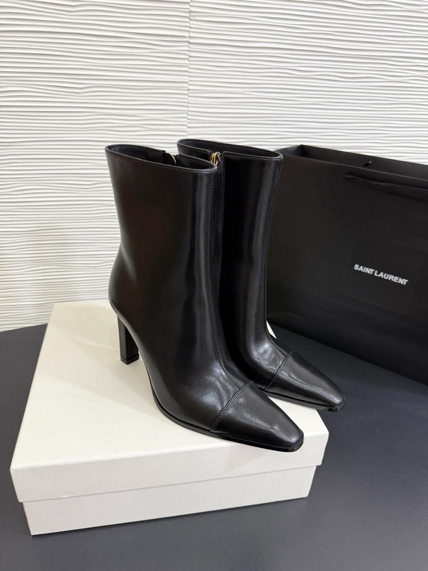 Ботильоны Женские Saint Laurent 19327304