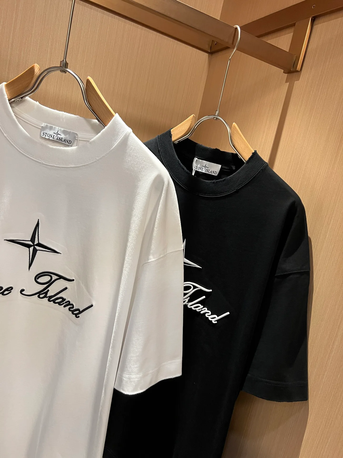 Футболки Женские Stone Island 11952802