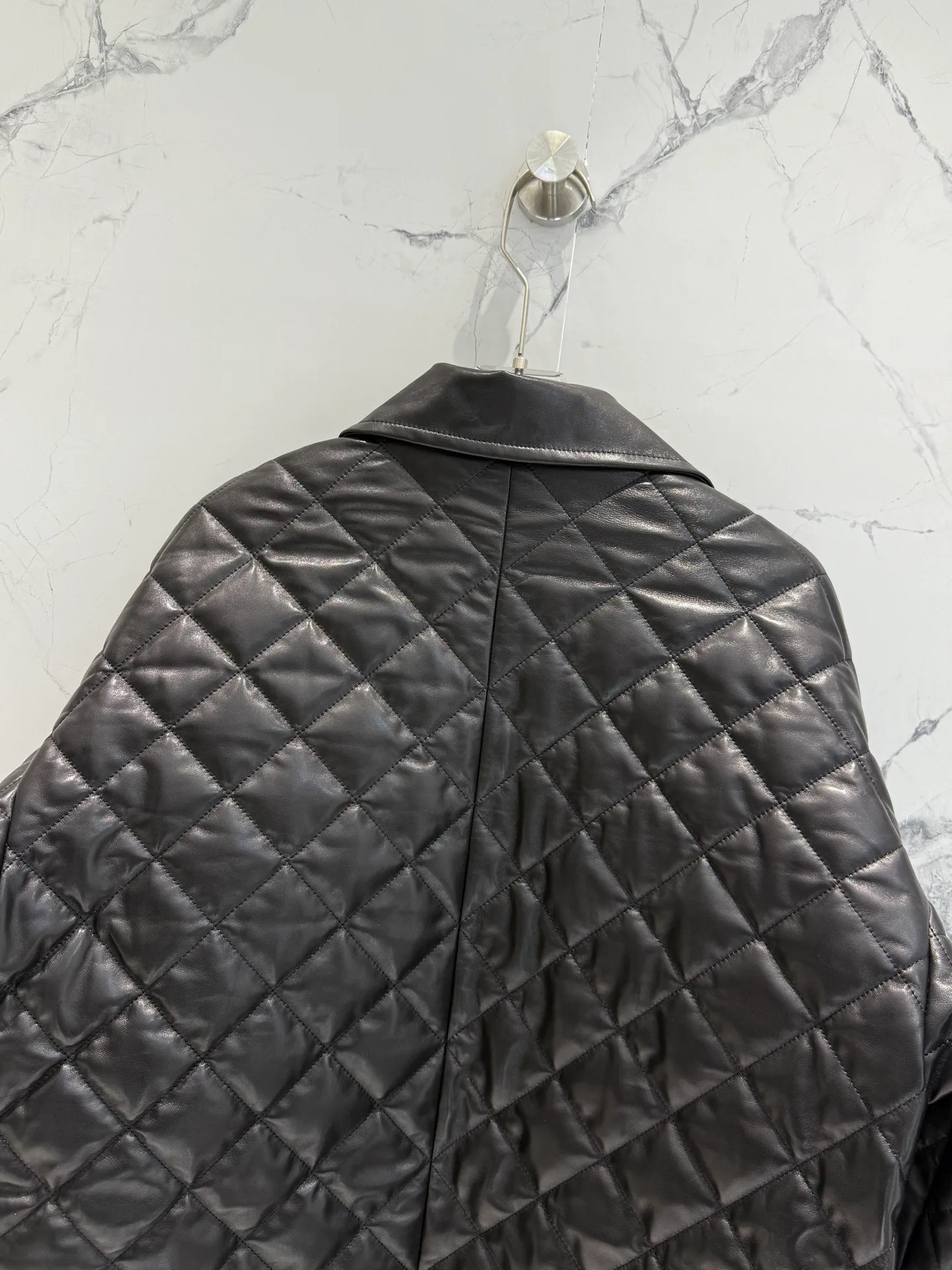 Кожаные Куртки И Дублёнки Женские Chanel 10624731