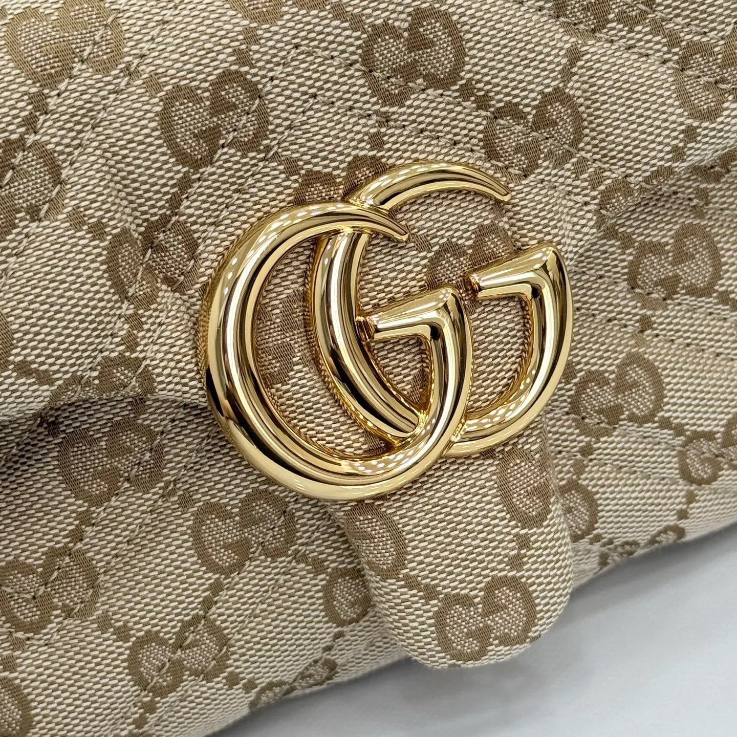 Классические Сумки Женские Gucci 12841780