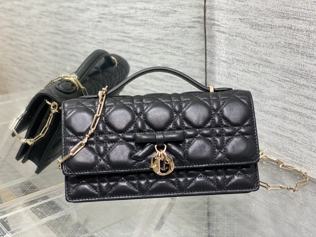 Клатчи Женские Christian Dior 11630134