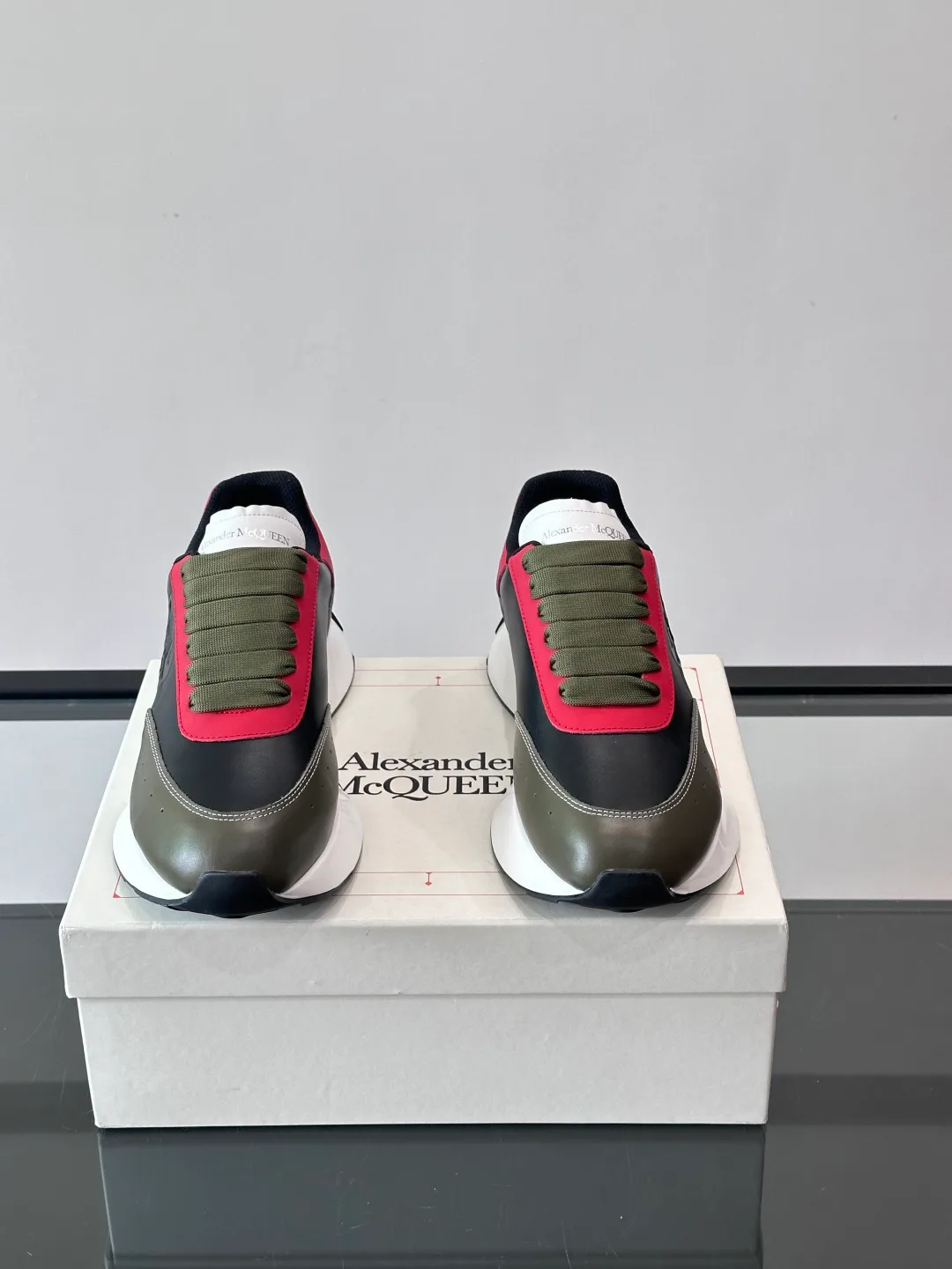 Кроссовки Женские Alexander Mcqueen 469783