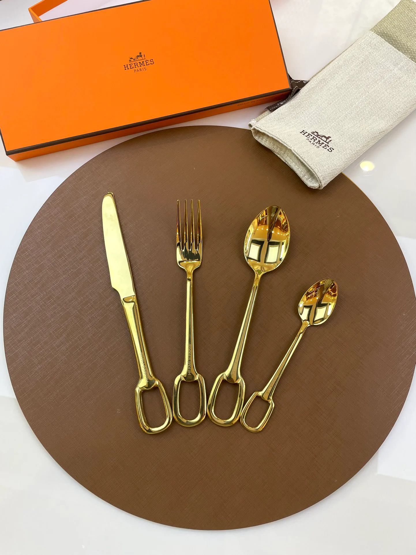 Посуда Hermes 380187