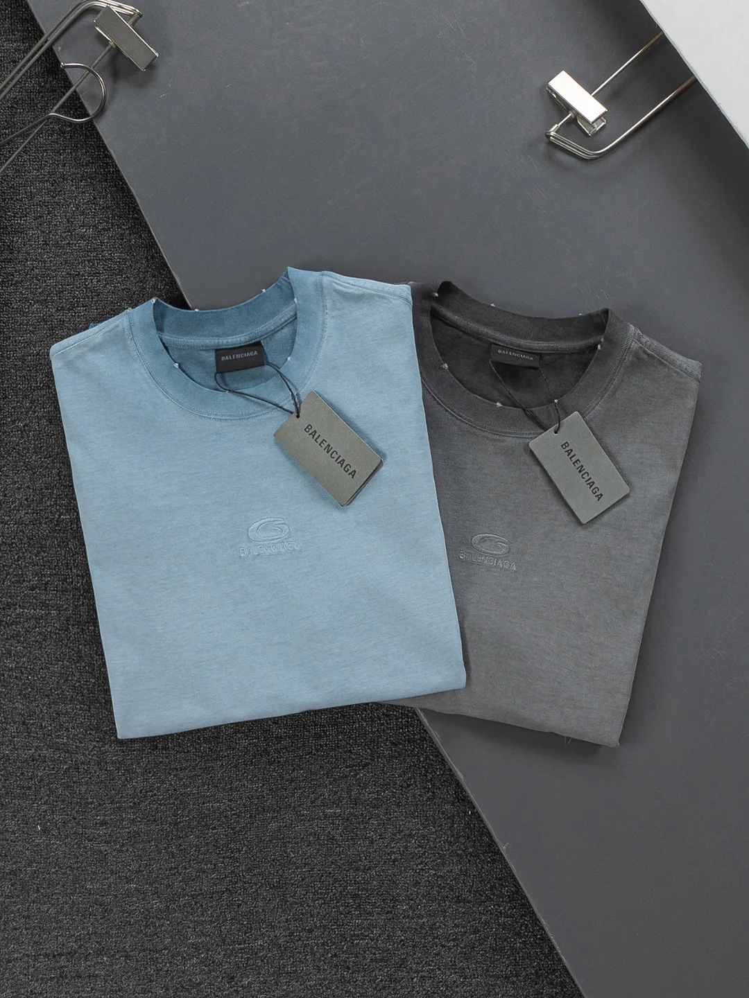 Футболки Женские Balenciaga 11256932