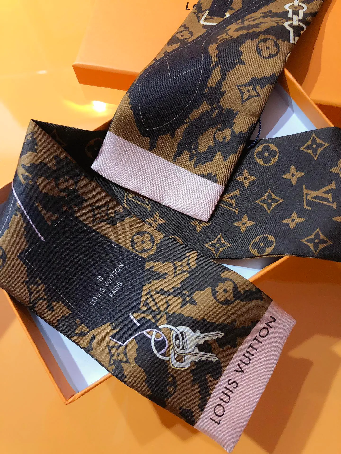 Шарфы Louis Vuitton 21354