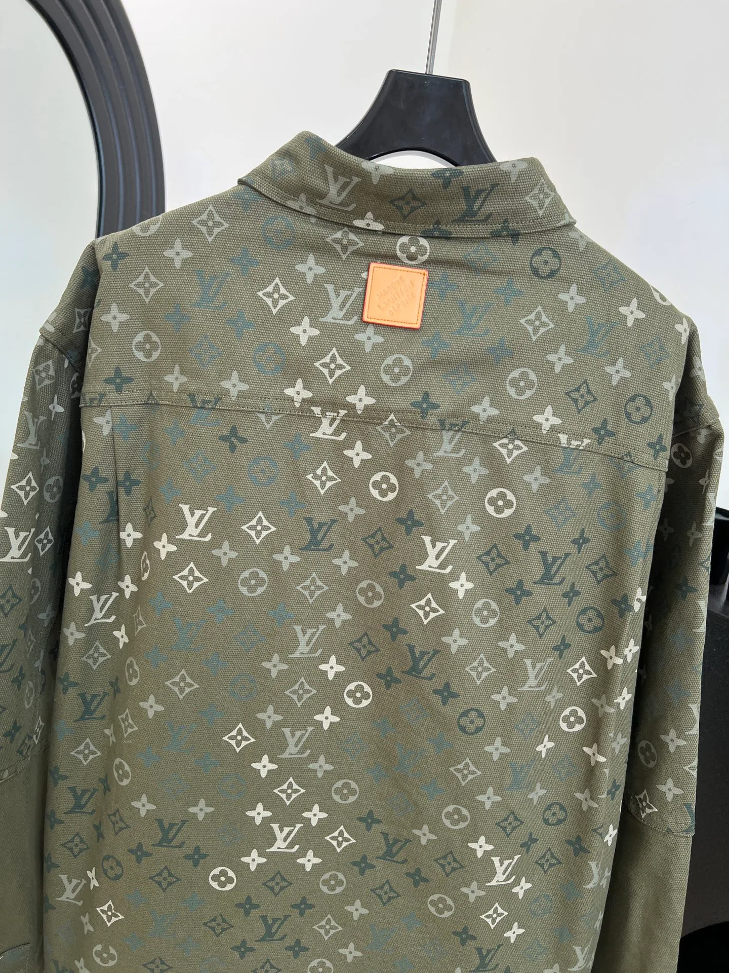 Рубашки Мужские Louis Vuitton 10755376