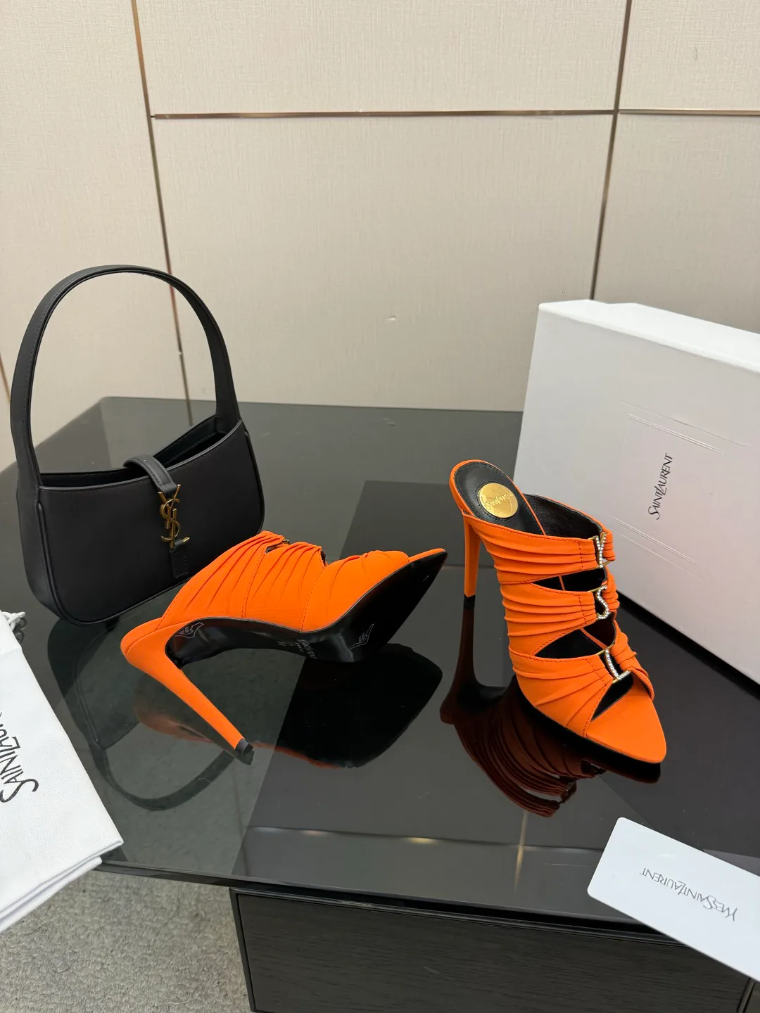 Сандалии Женские Saint Laurent 9317928