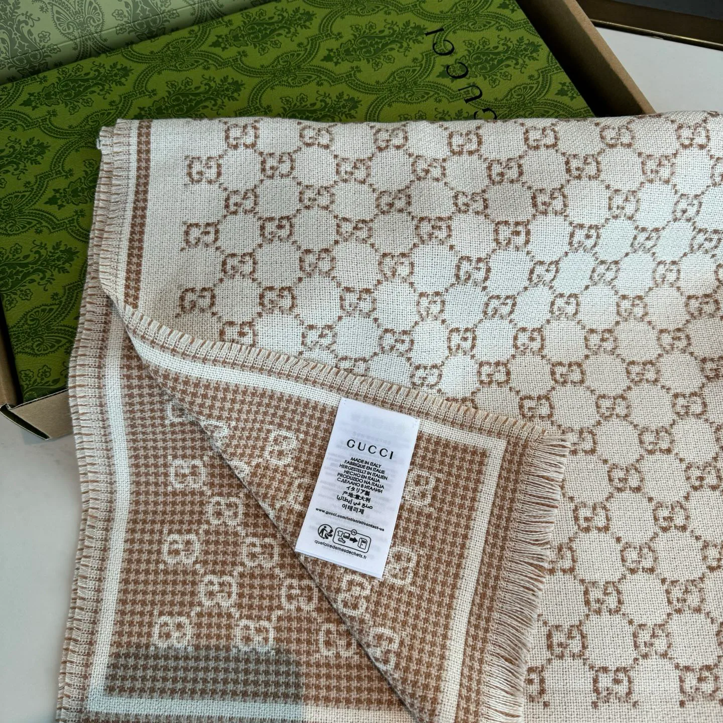 Шарфы Gucci 638030