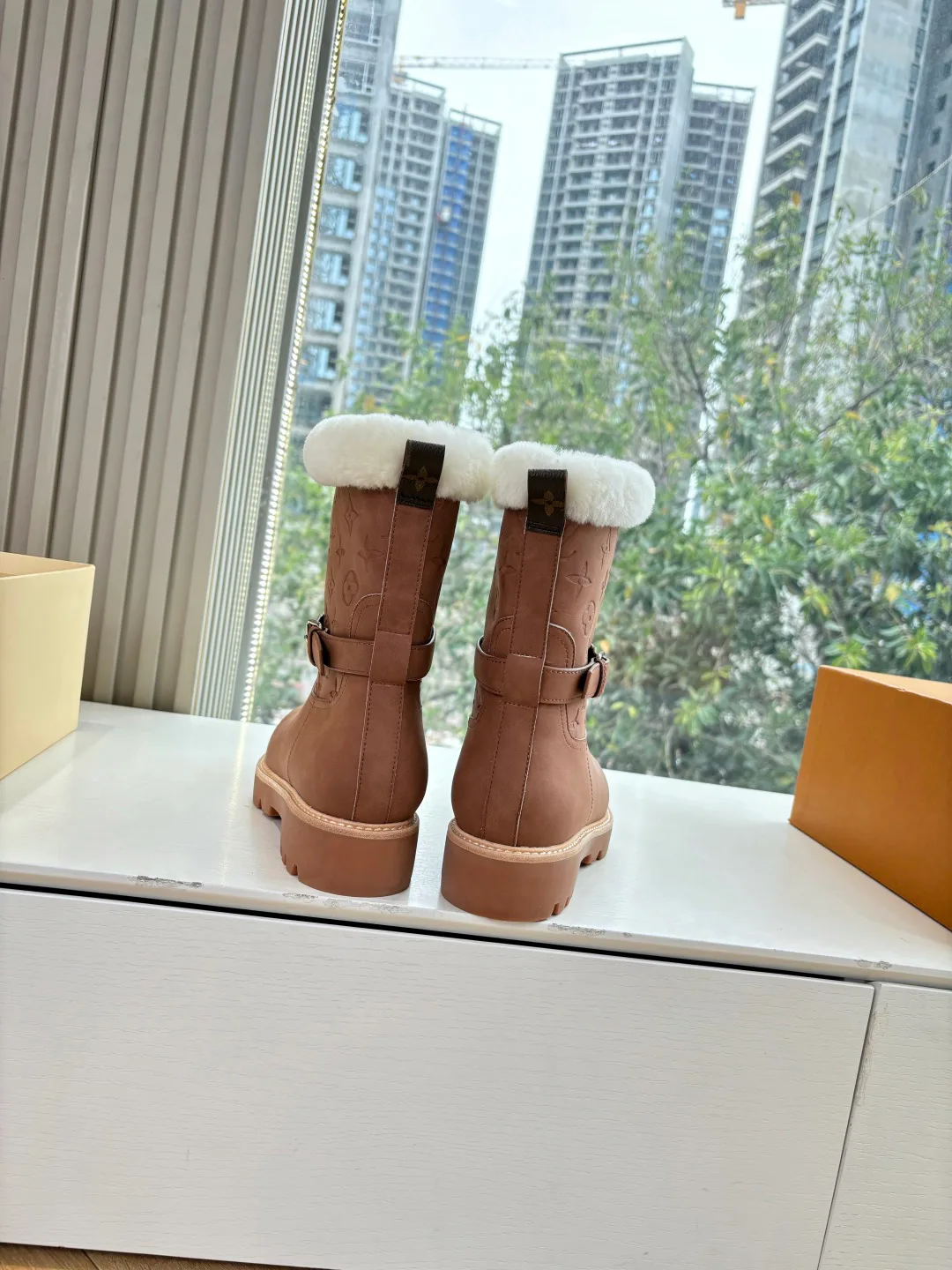 Угги Женские Louis Vuitton 1260300