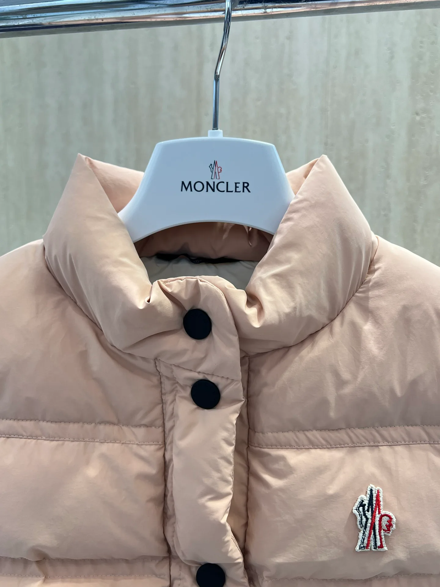 Жилеты Женские Moncler 18346160