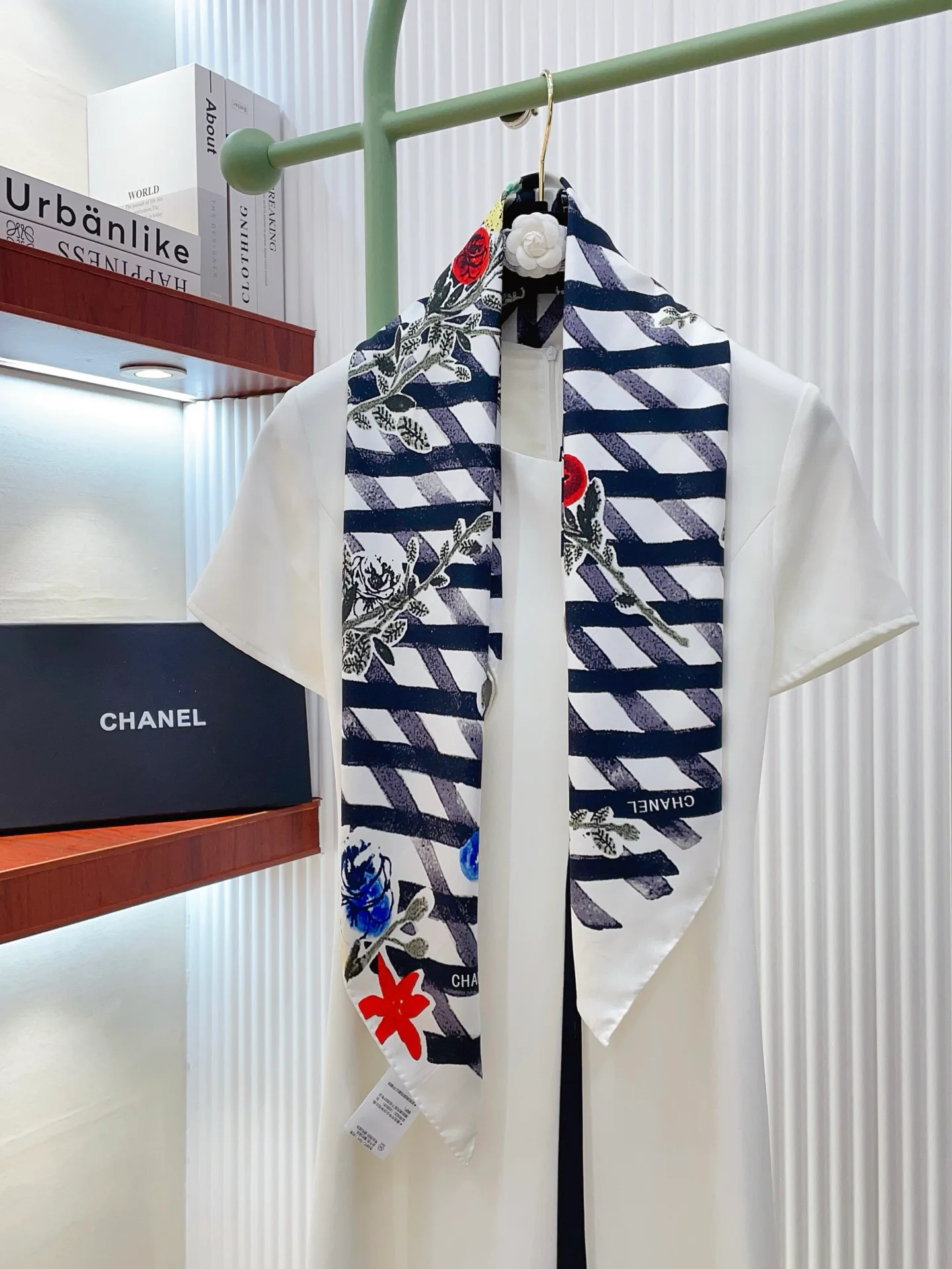 Платки Chanel 13119774