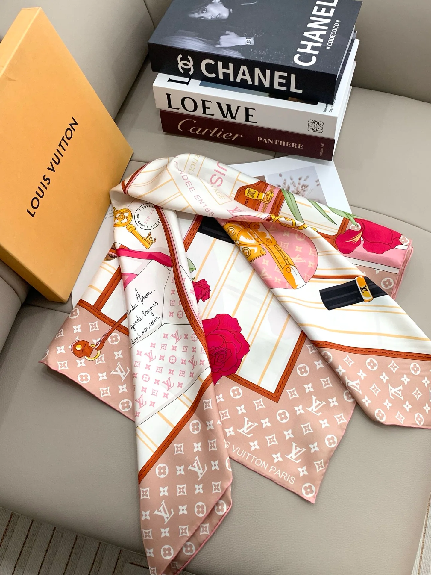 Платки Louis Vuitton 13855815